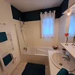 - Maison Capucine- Proche Centre D'affaire Chauray, Jardin, Parking, Wifi Et Netflix, Ideal Voyage D'affaire, Familles, Ou Simple Escapade Villa