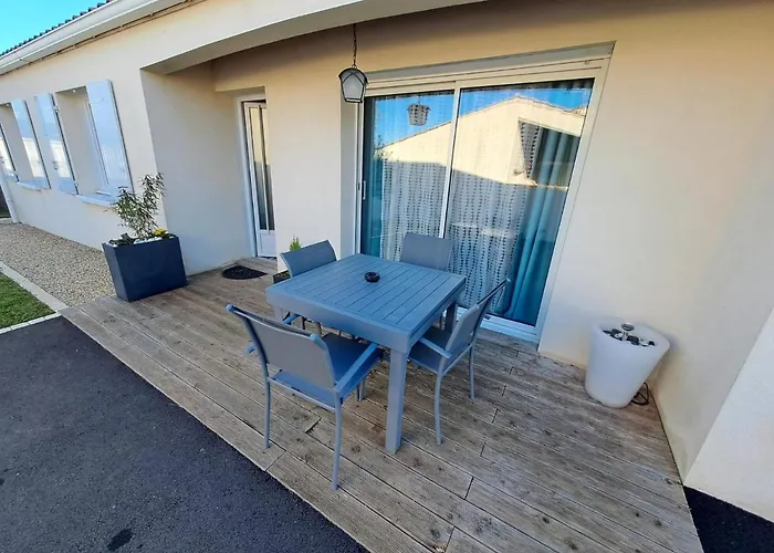 - Maison Capucine- Proche Centre D'affaire Chauray, Jardin, Parking, Wifi Et Netflix, Ideal Voyage D'affaire, Familles, Ou Simple Escapade Chauray
